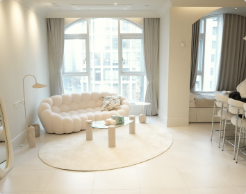 LUCA 831 living room